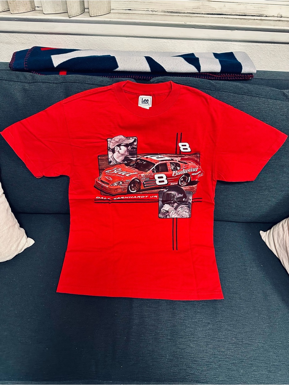 Vtg Classic Lee Men’s Size Medium Red Short-Sleeve Racing Graphic Tee Shirt